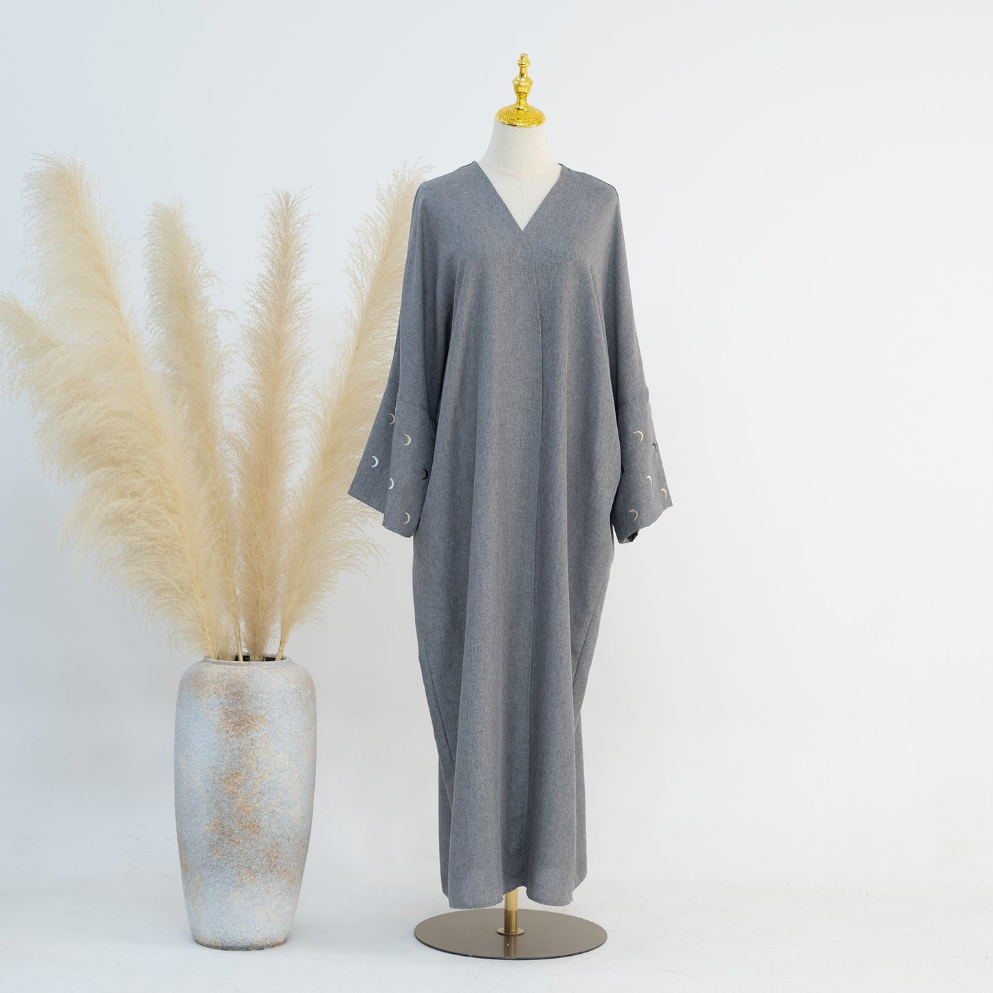 Hilal™ Sleeve Bisht Robe