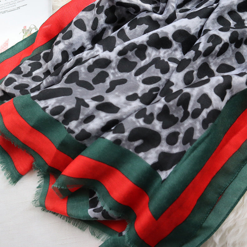 Pretty Leopard Hijab