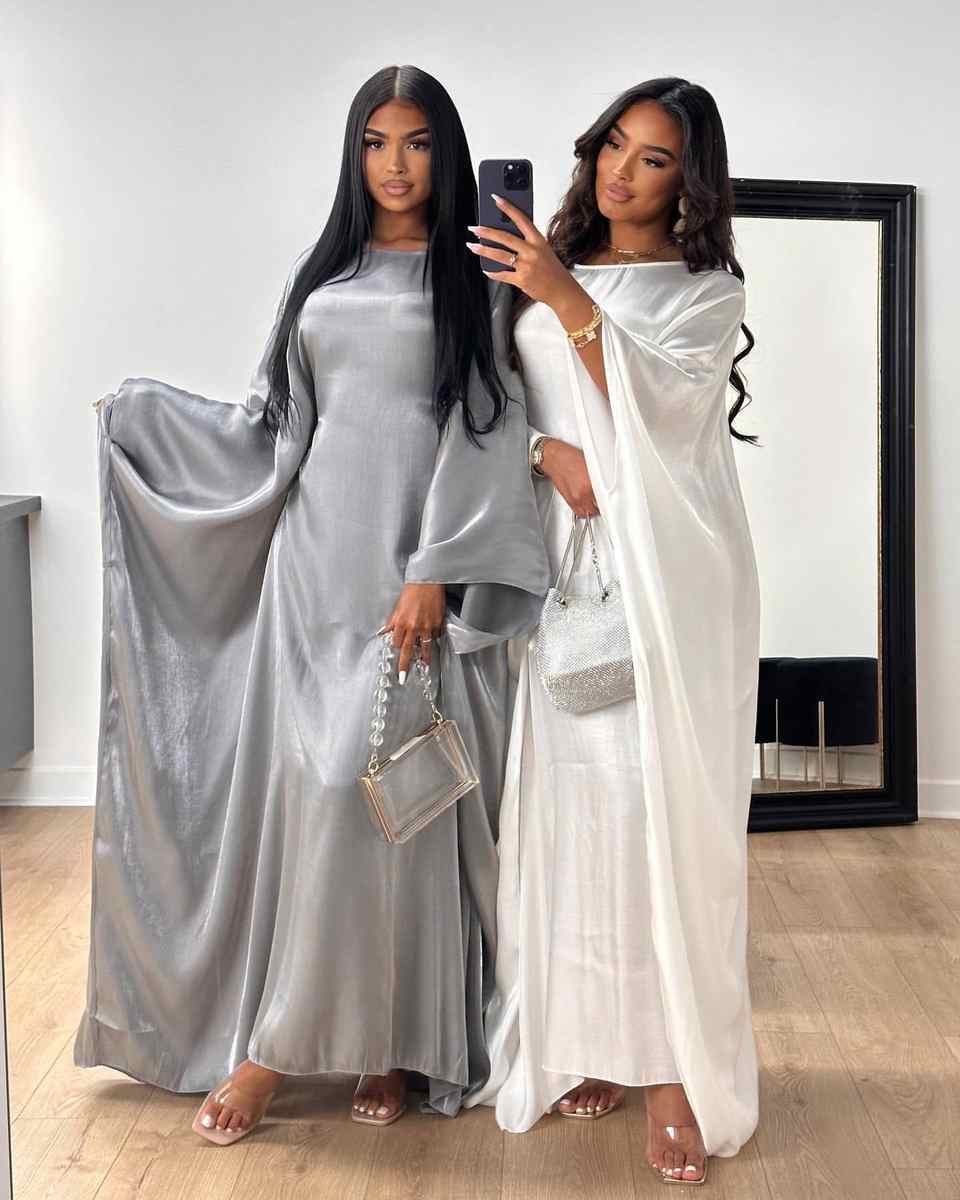 SELENA - Shimmery Butterfly Inner-Tie Abaya