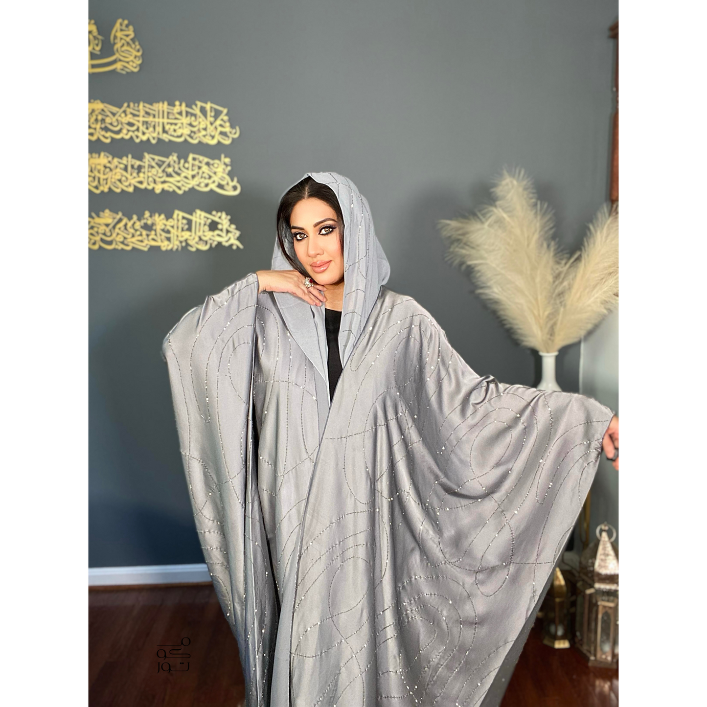 ALEEZA - Embellished Open Bisht Robe - Ramadi