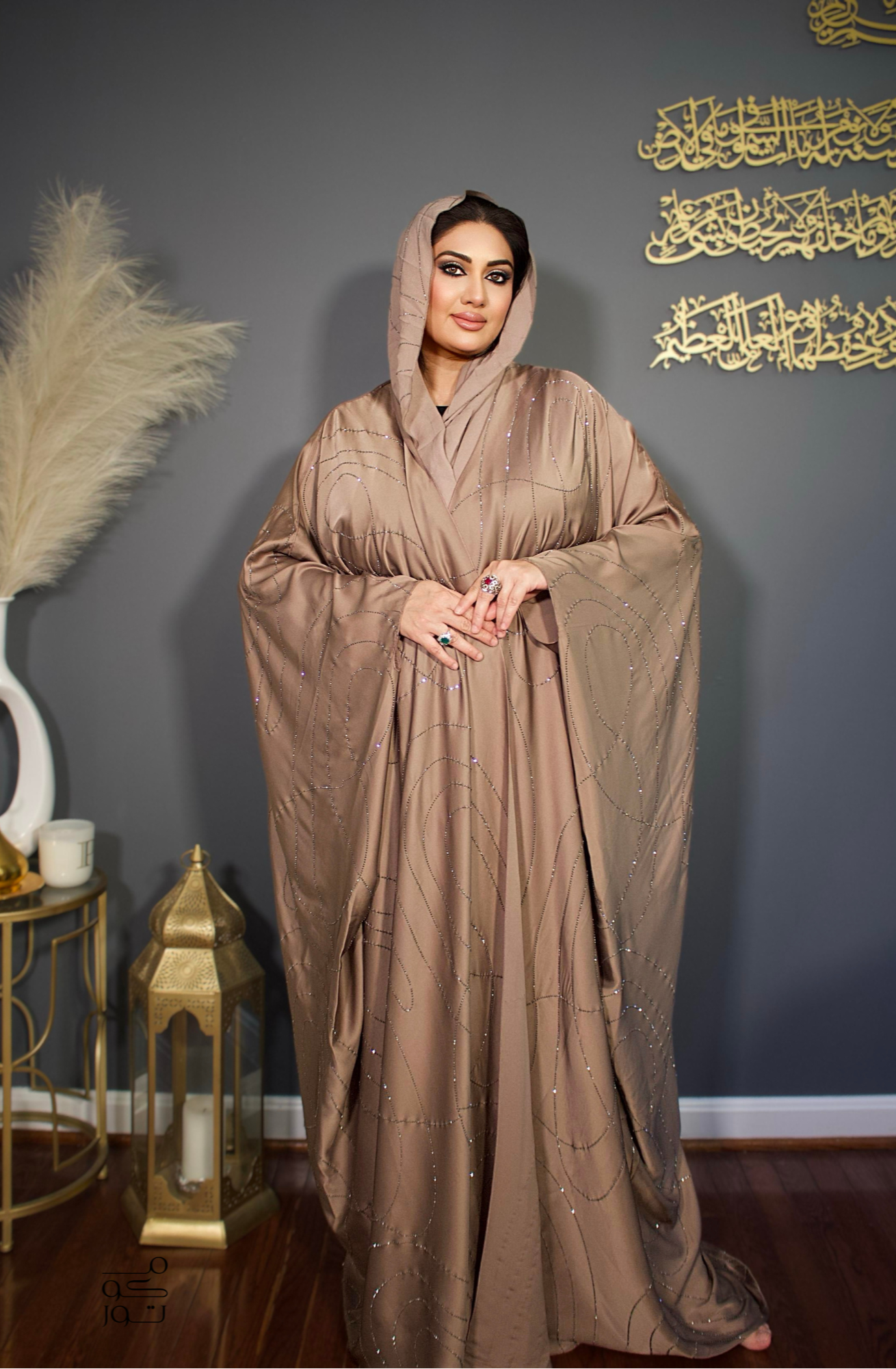 ALEEZA - Embellished Open Bisht Robe - Mocha Mousse